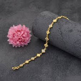 Luxury Gold Geometric Link Bracelet for Women Elegant Gold-Plated Square Link Bracelet – Minimalist Jewelry Women's Premium Gold Chain Bracelet – Modern Fashion Accessory Classic Gold Link Bracelet for Women